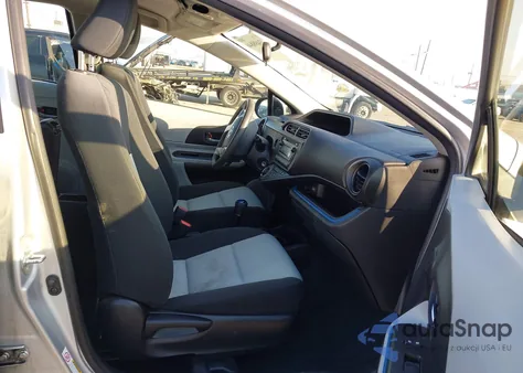 2013 Toyota Prius C Two из США, поврежденный, VIN JTDKDTB30D1545282